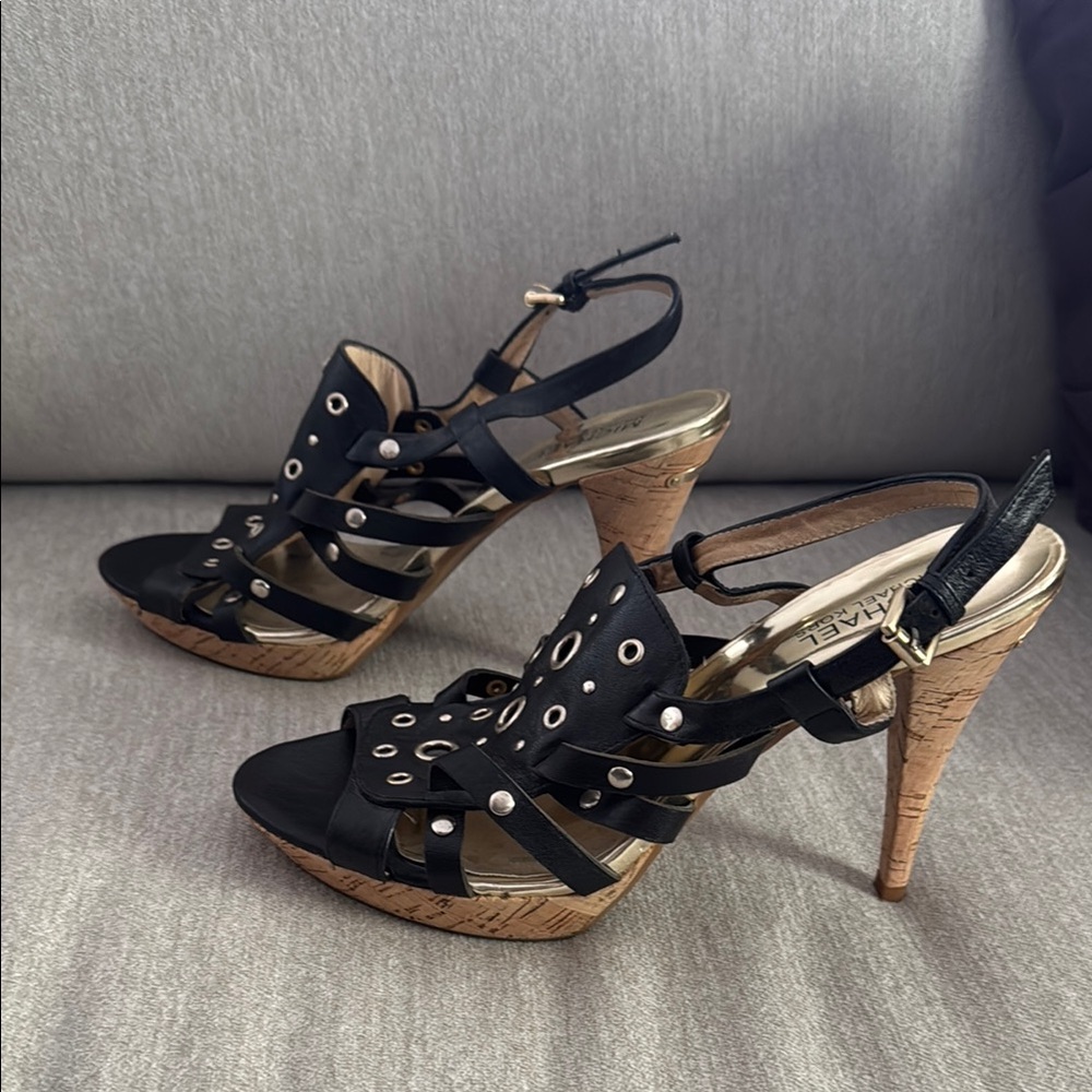 Michael Kors Black Strappy Women's heeled Sandals Size 10